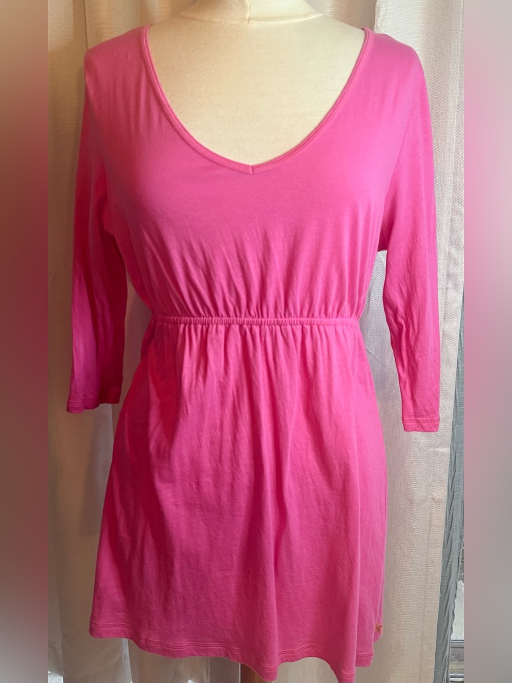 Jasmine & Ginger Bright Pink V-Neck Elastic Waist Tunic